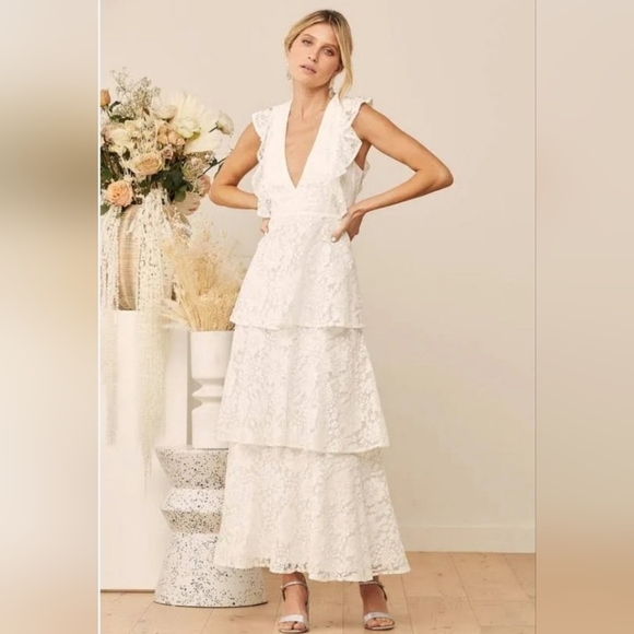 Lulus Dresses & Skirts - Lulu's Molinetto Wedding Dress